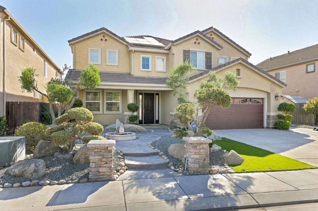 1752 Whisper Way Property Photo 1