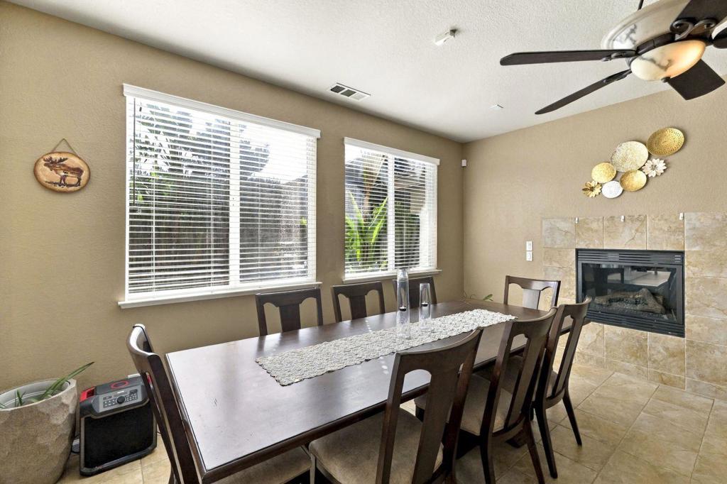 1752 Whisper Way Property Photo 7