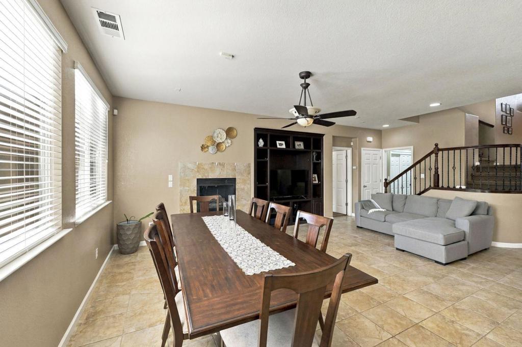 1752 Whisper Way Property Photo 8