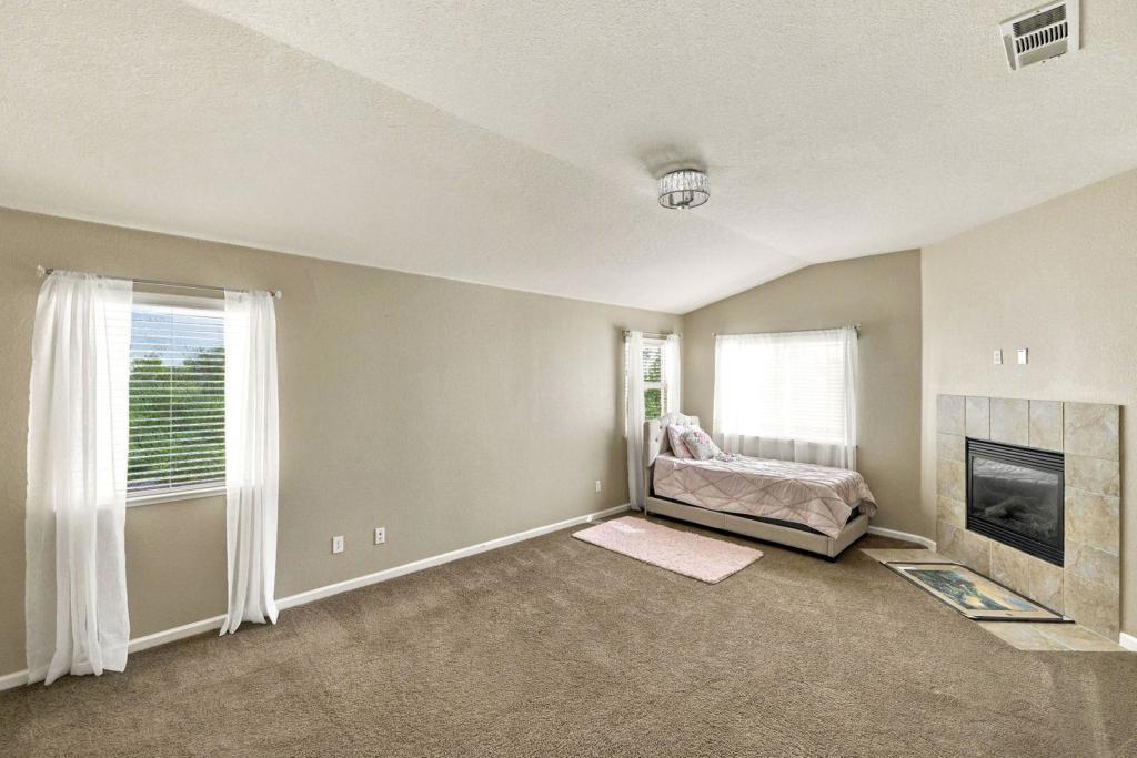 1752 Whisper Way Property Photo 15