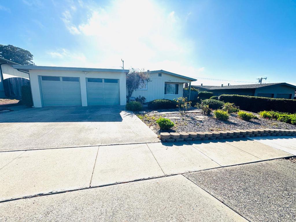 3258 Villa Circle Property Photo 1