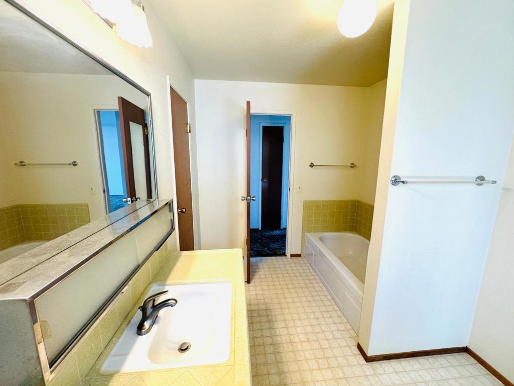 3258 Villa Circle Property Photo 21