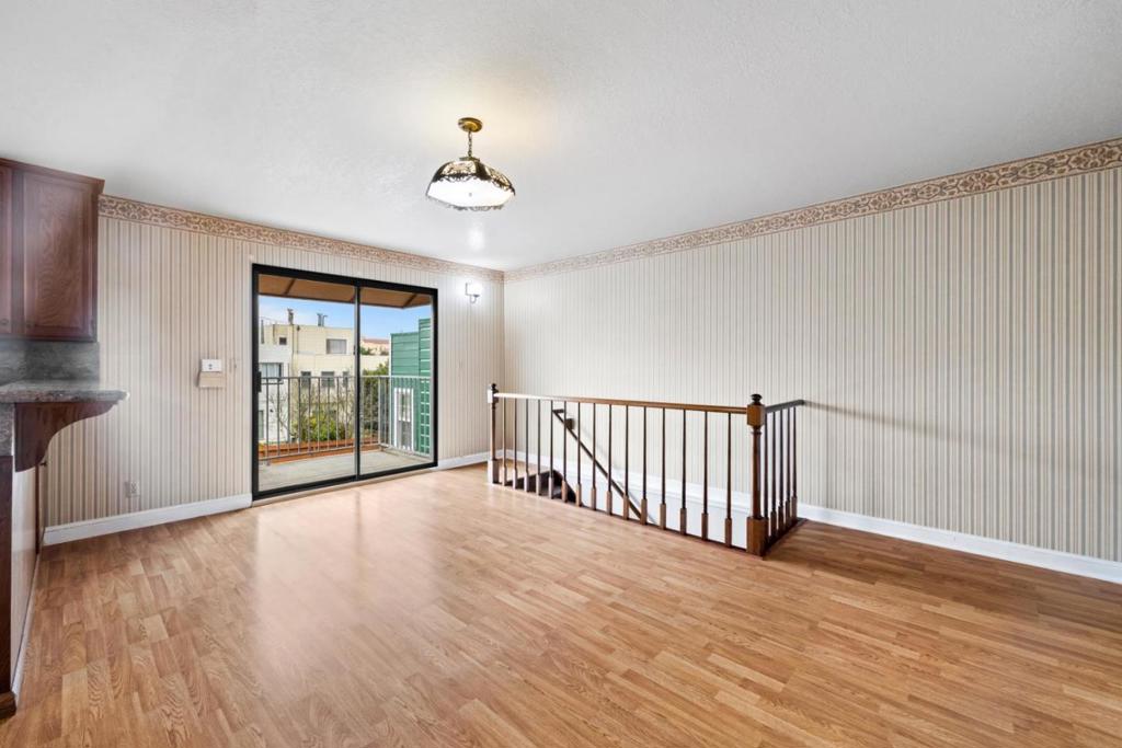 2450 23 Avenue Property Photo 16