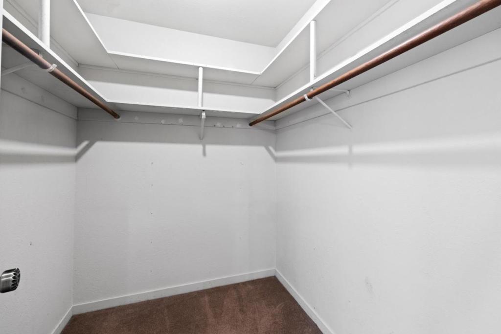 2450 23 Avenue Property Photo 23