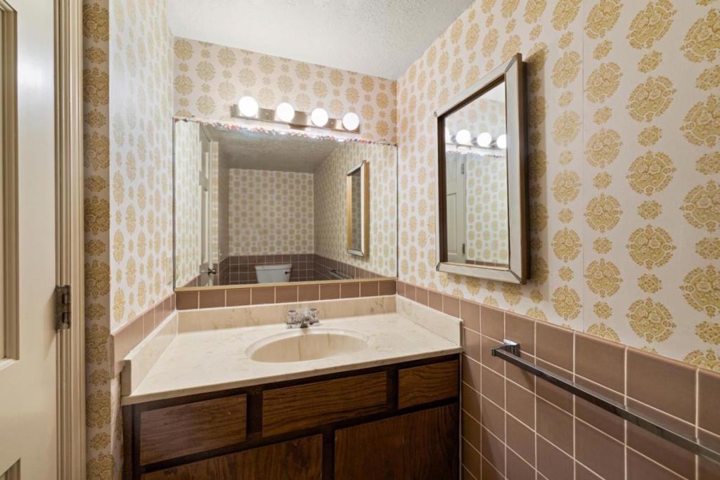 2450 23 Avenue Property Photo 39