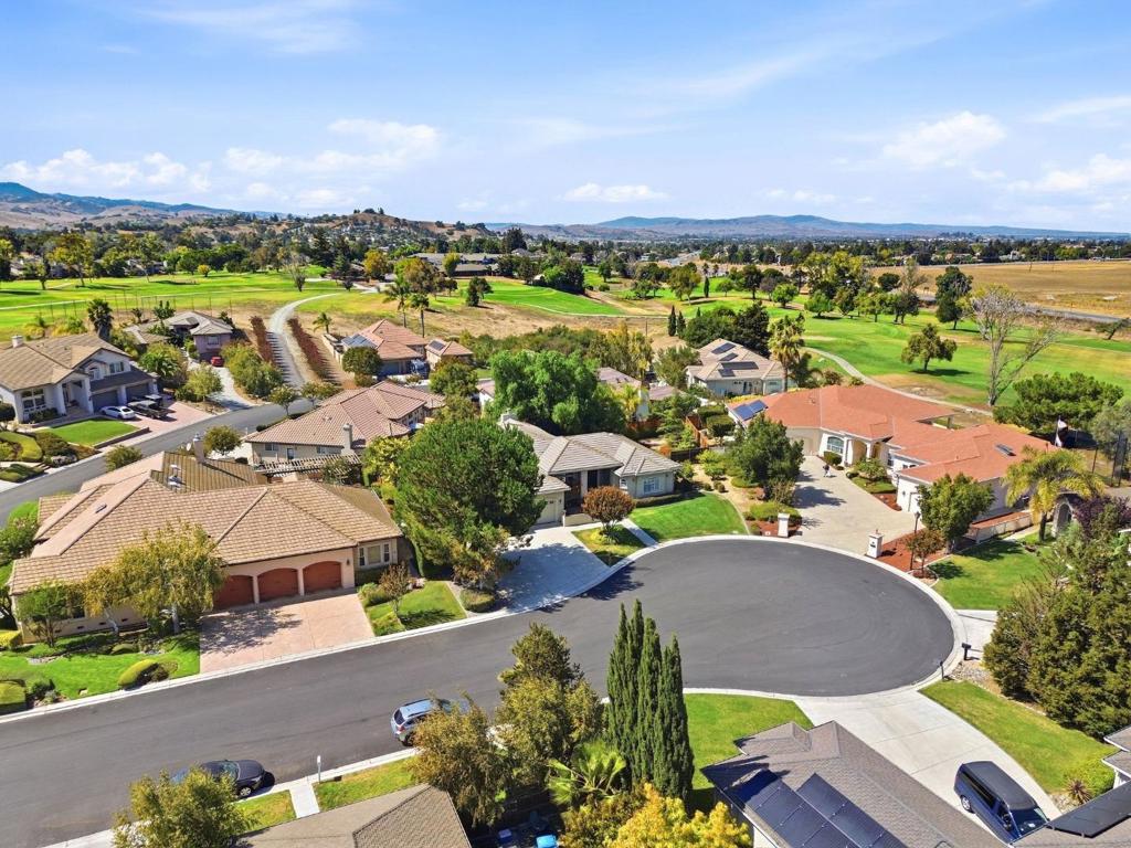 25 Jess Court Property Photo 43