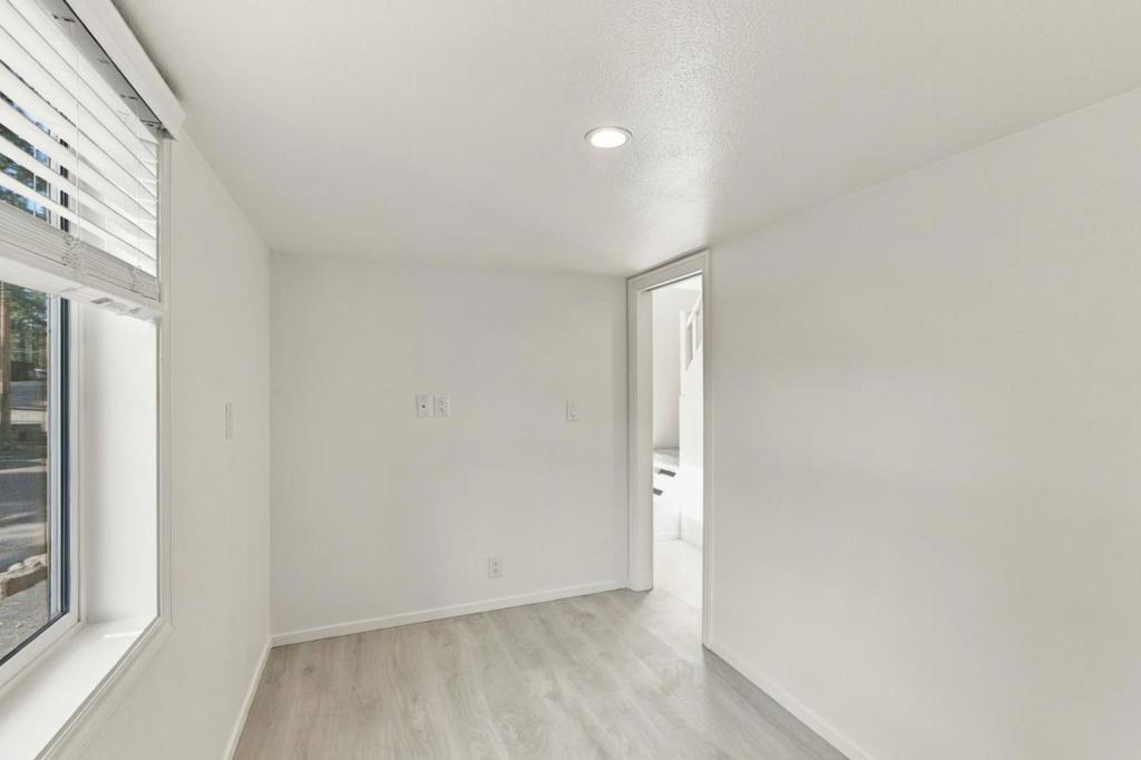 10715 Highway 89 50 Property Photo 13