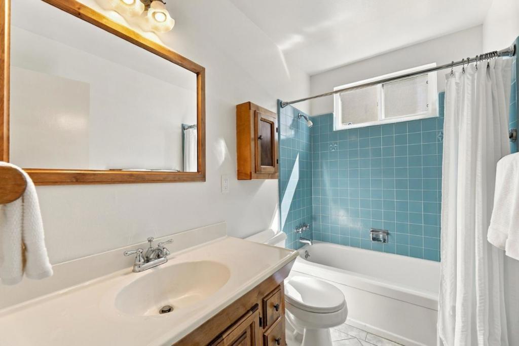 2493 La Mirada Drive Property Photo 26