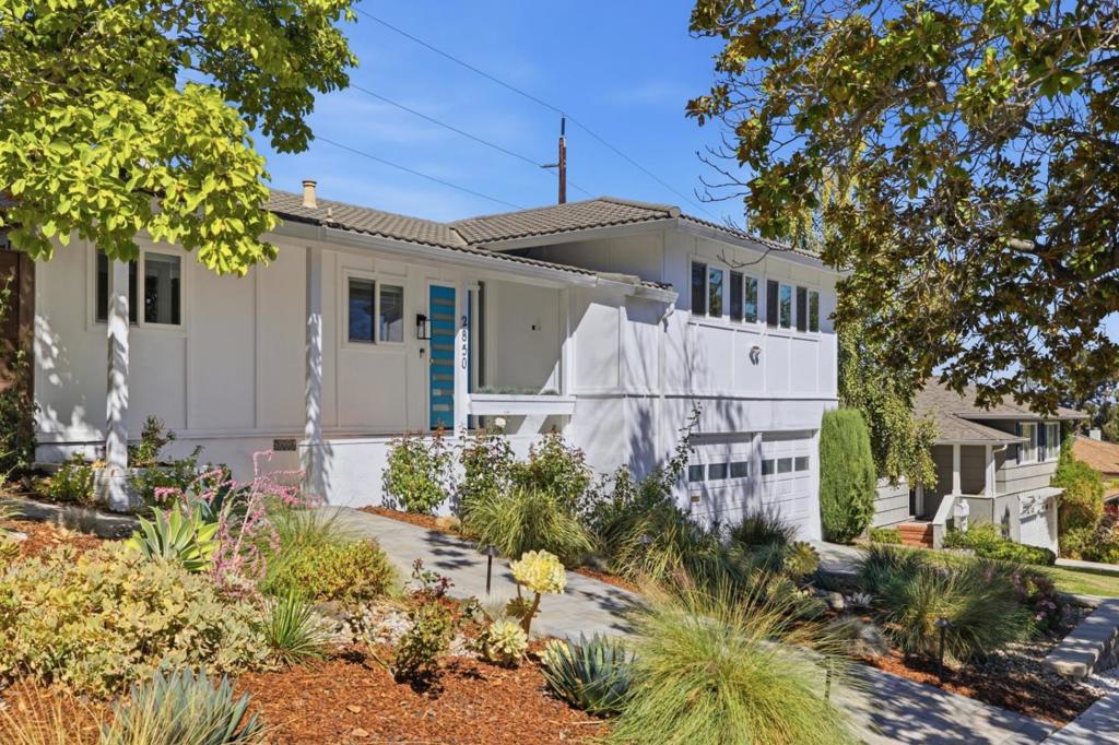 2850 Medford Avenue Property Photo 44
