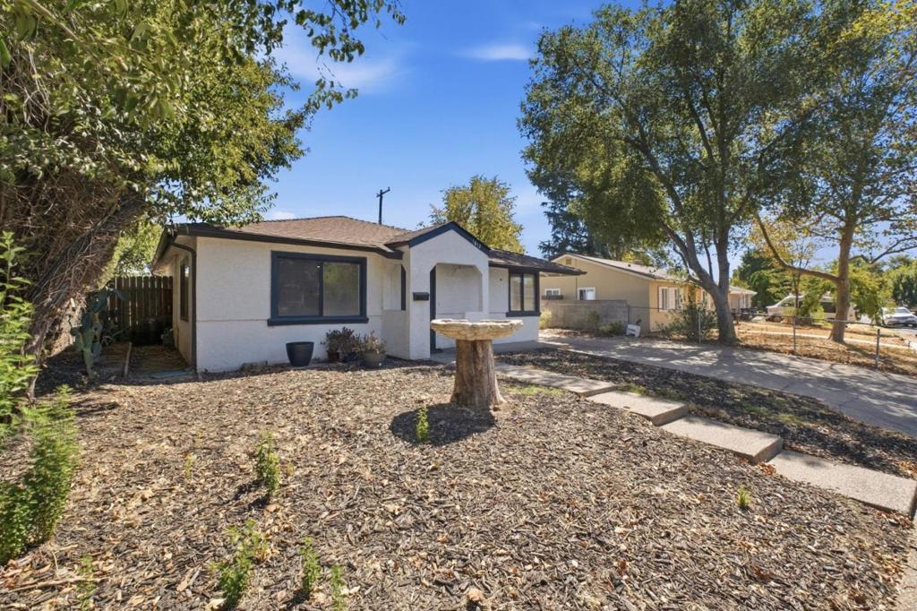 1412 Sebastian Way Property Photo 4