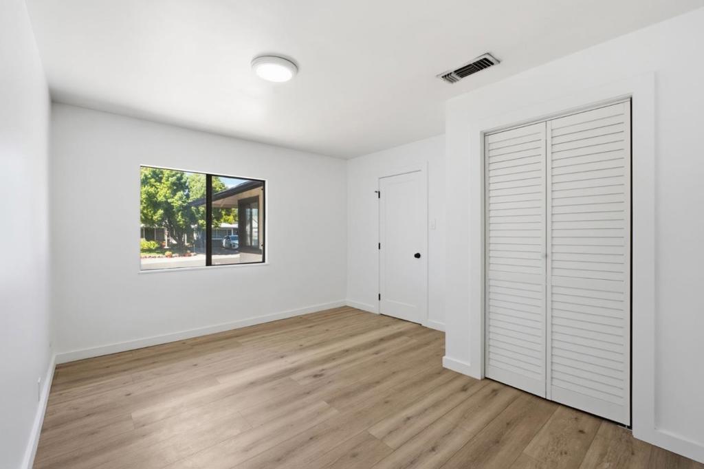 1412 Sebastian Way Property Photo 13