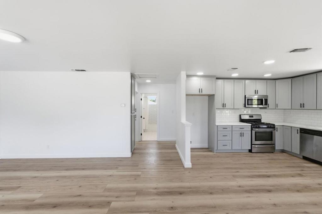 1412 Sebastian Way Property Photo 26