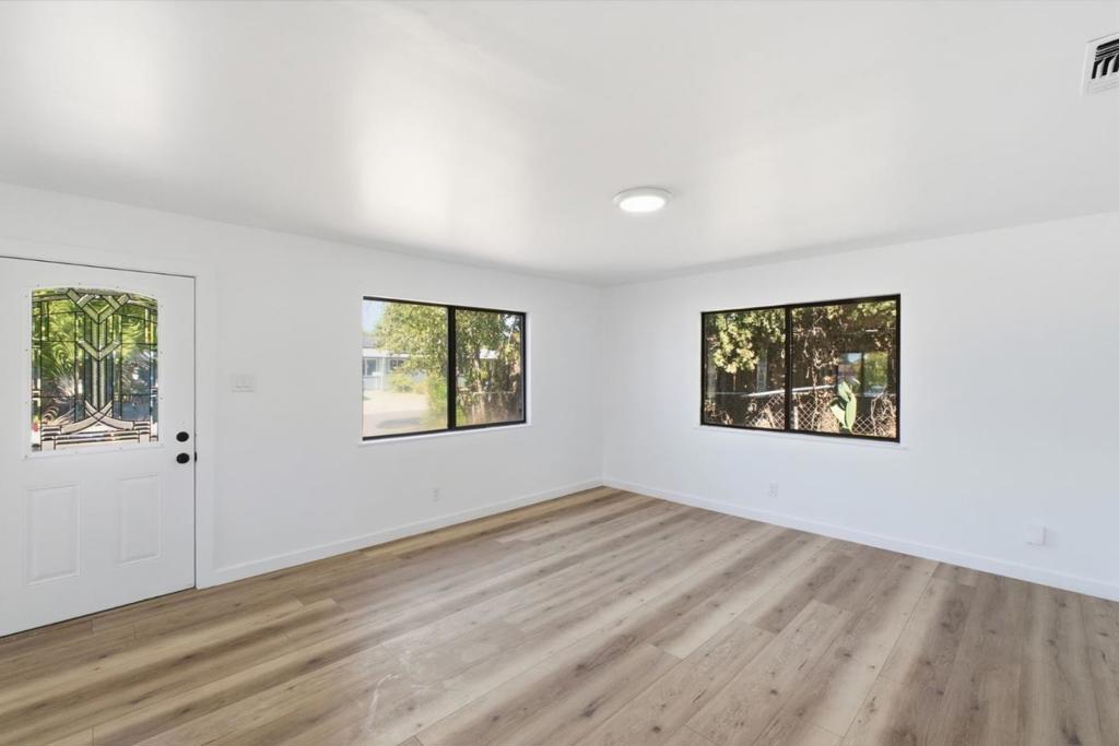 1412 Sebastian Way Property Photo 29