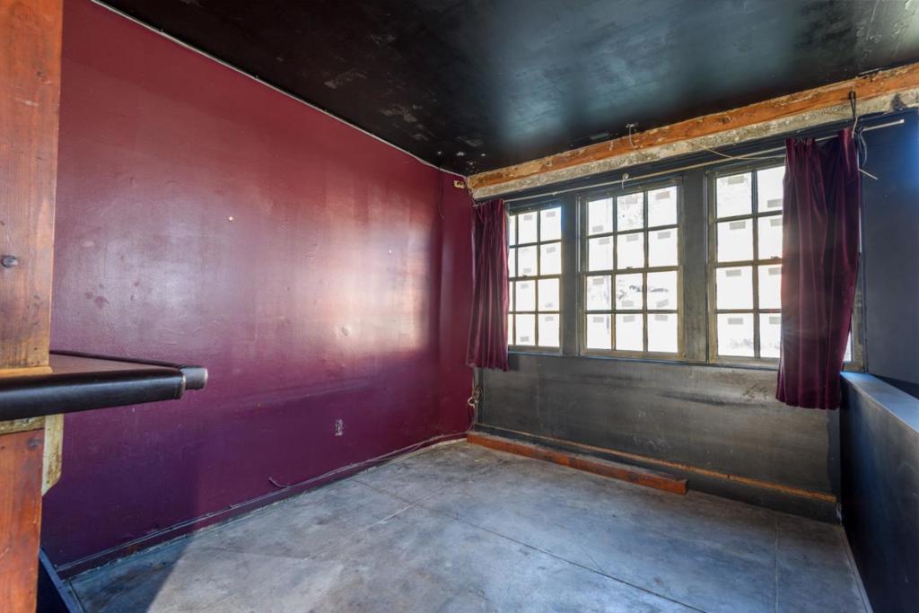 ML82062900 Property Photo 10