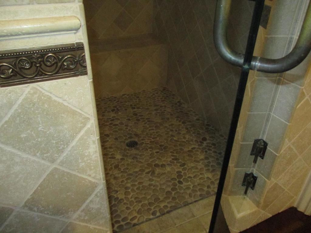 ML82062913 Property Photo 12