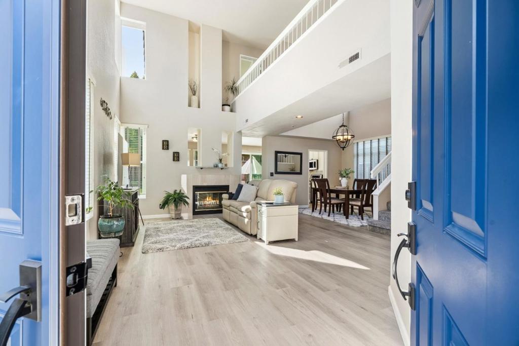 17522 Sugarmill Road Property Photo 4