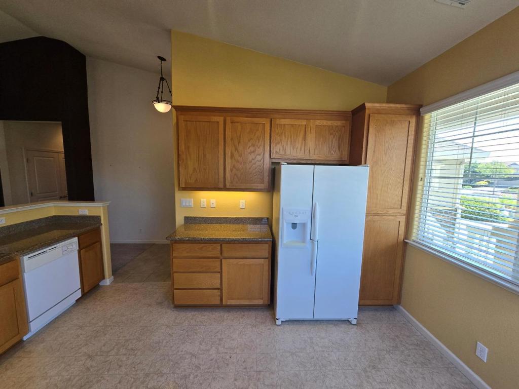 430 Vivienne Drive Property Photo 10