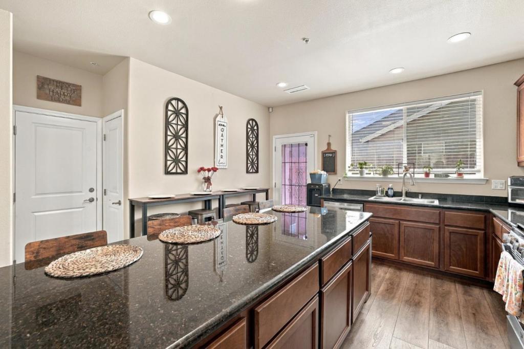 ML82062922 Property Photo 17