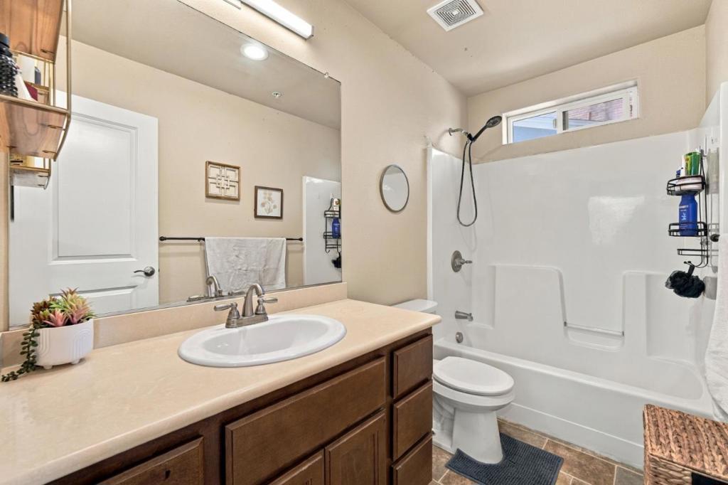 ML82062922 Property Photo 34