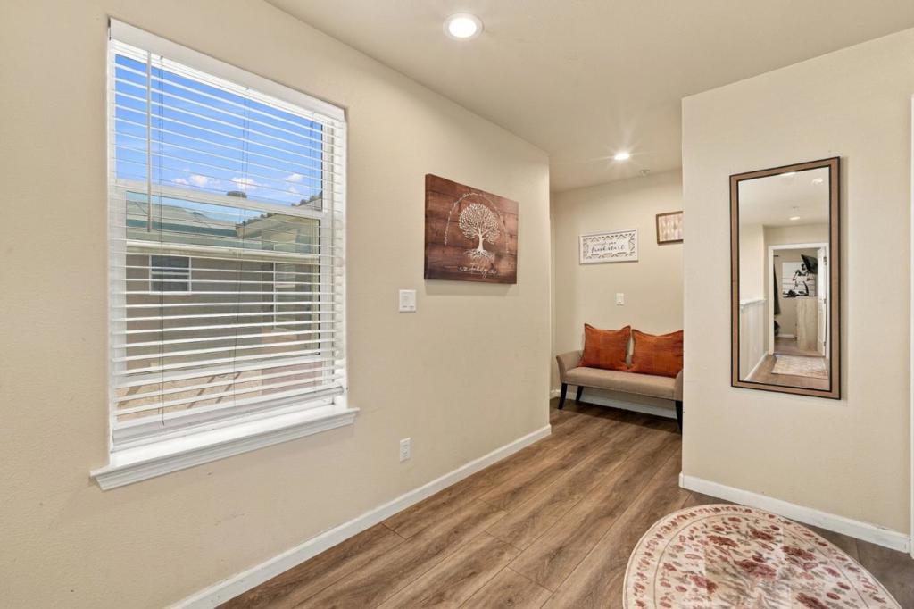 ML82062922 Property Photo 38