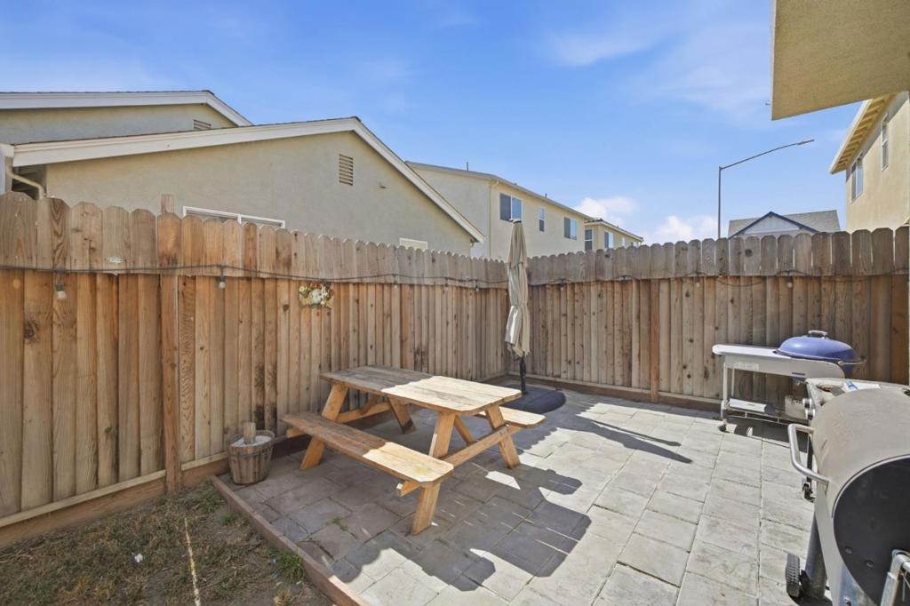 ML82062922 Property Photo 40