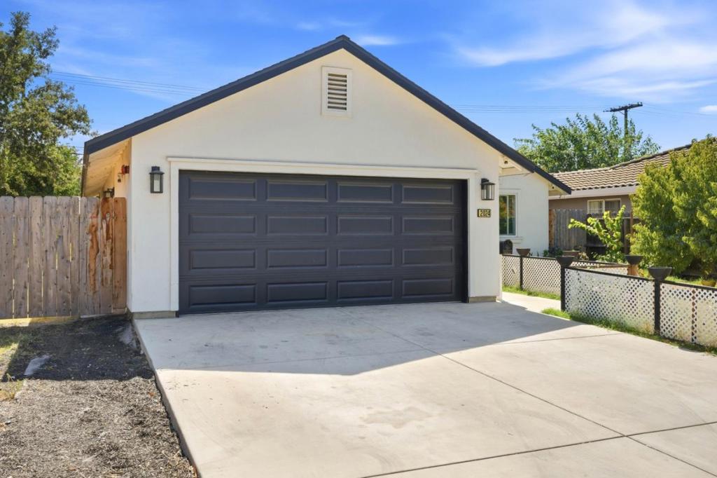 ML82062932 Property Photo 1