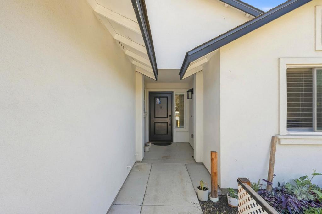 ML82062932 Property Photo 5