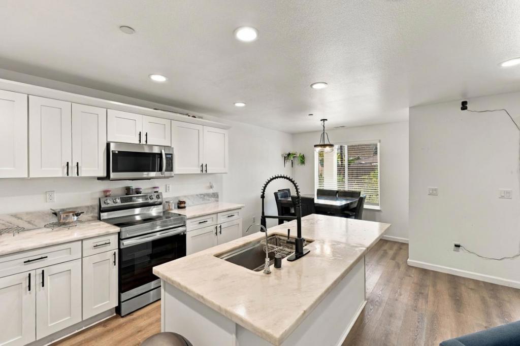 ML82062932 Property Photo 10