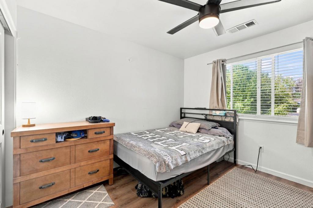 ML82062932 Property Photo 24