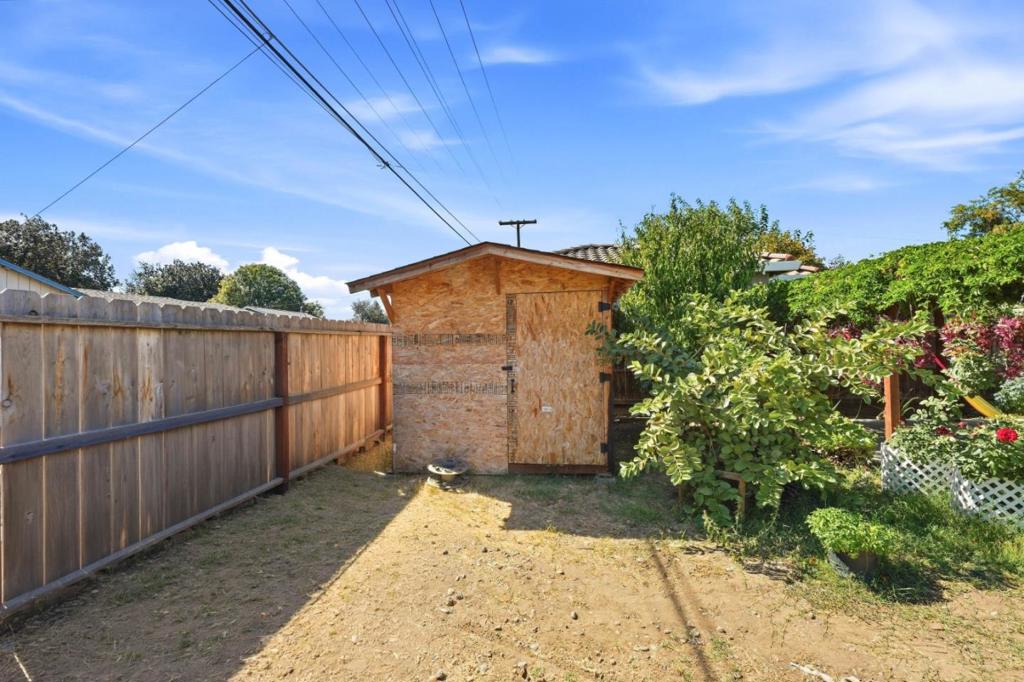 ML82062932 Property Photo 39
