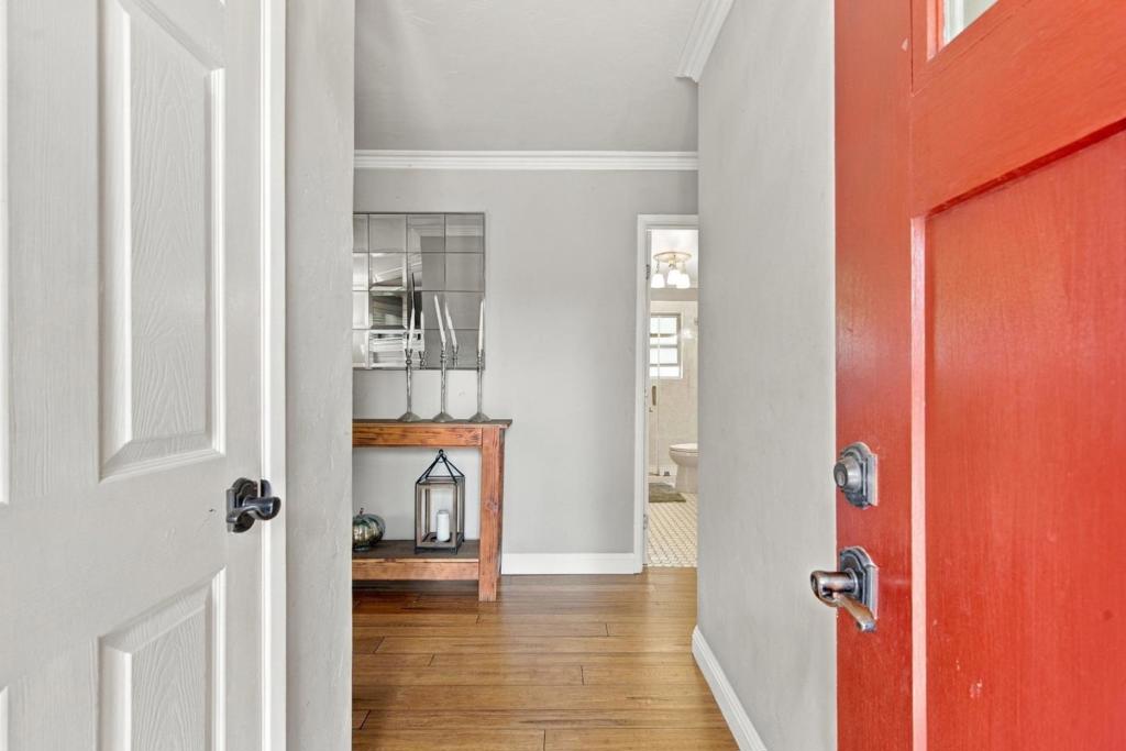 3675 Moon Place Property Photo 4