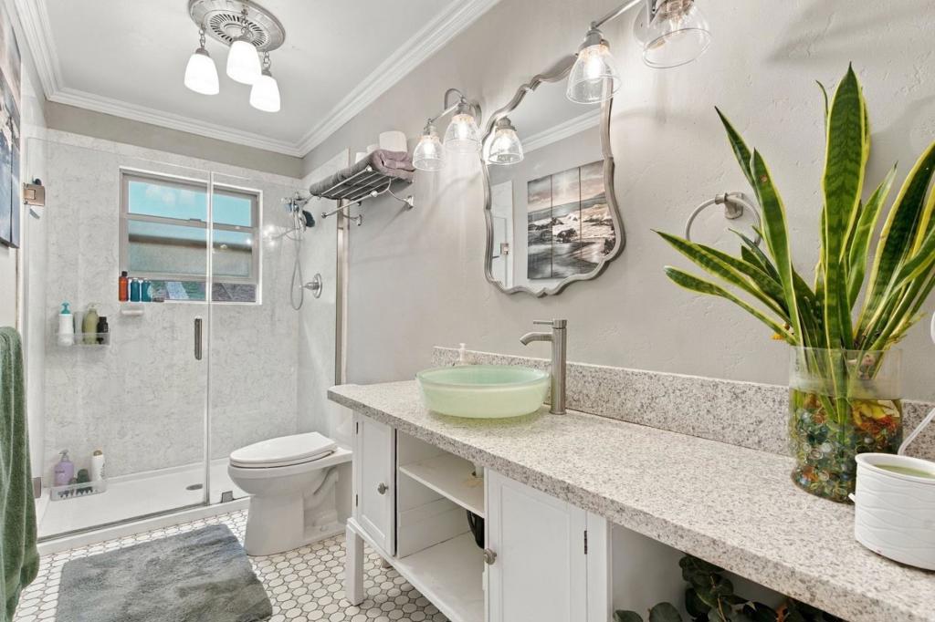 3675 Moon Place Property Photo 16