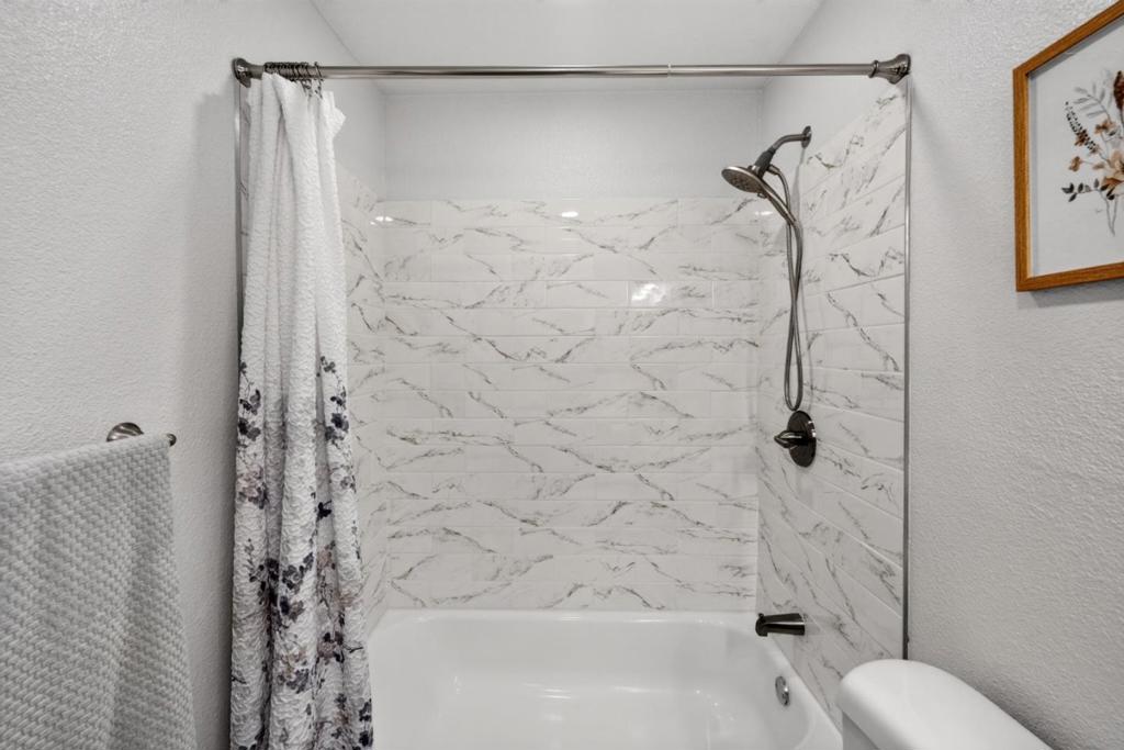 283 Vineyard Drive Property Photo 10
