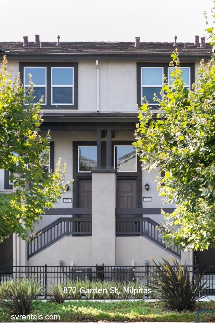 872 Garden Street Property Photo 1