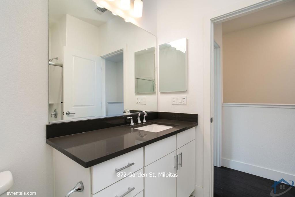 872 Garden Street Property Photo 14