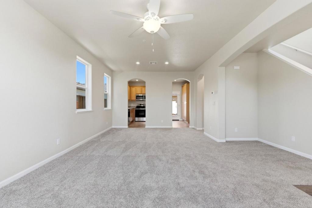 764 Aurora Way Property Photo 15