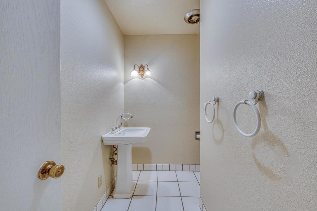 431 Espinosa Road Property Photo 44