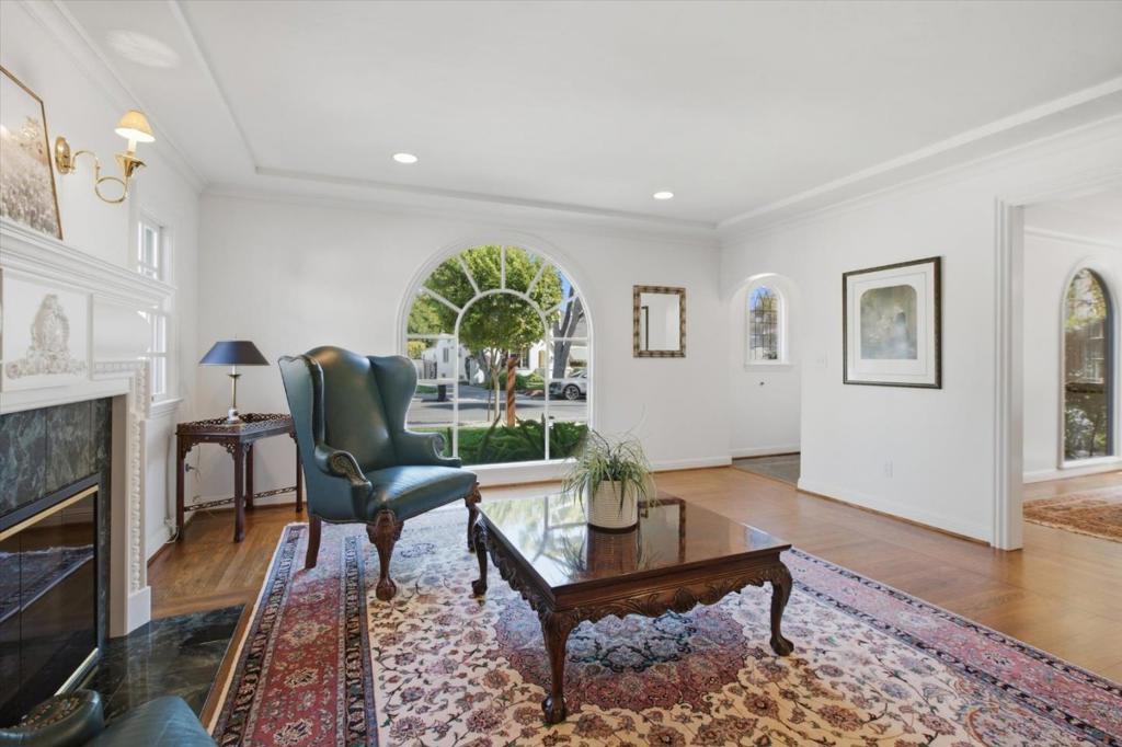 883 Riverside Drive Property Photo 13