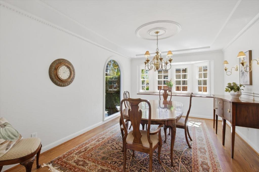883 Riverside Drive Property Photo 14