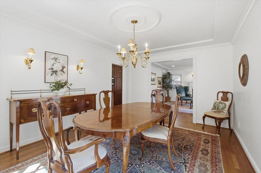 883 Riverside Drive Property Photo 15