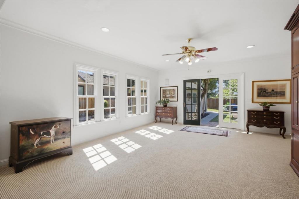 883 Riverside Drive Property Photo 18