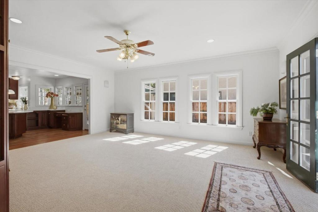 883 Riverside Drive Property Photo 27