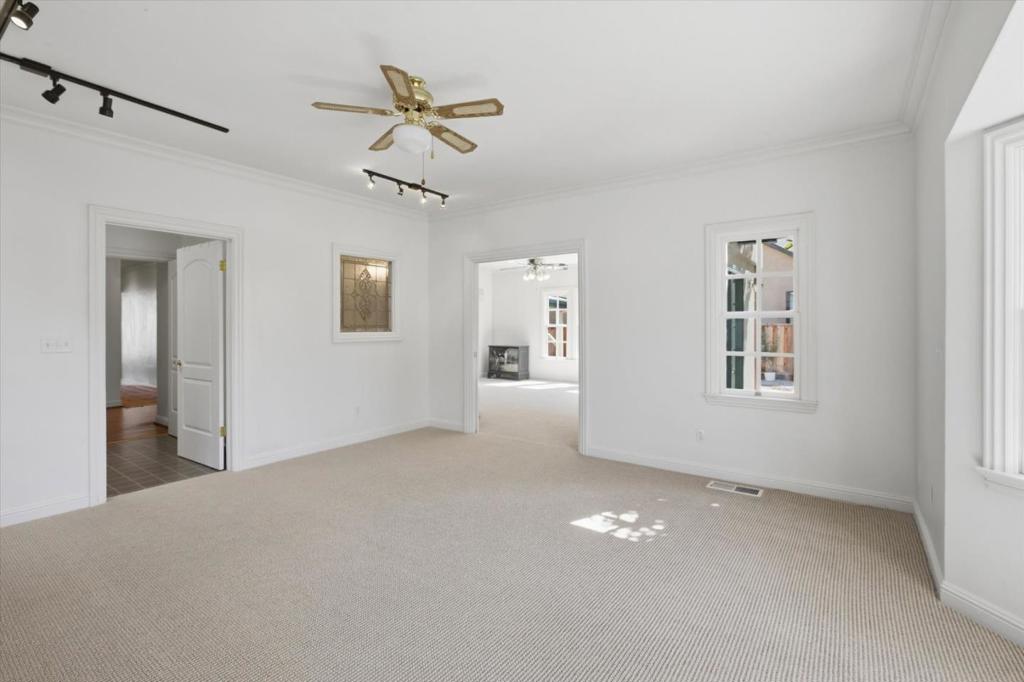 883 Riverside Drive Property Photo 31