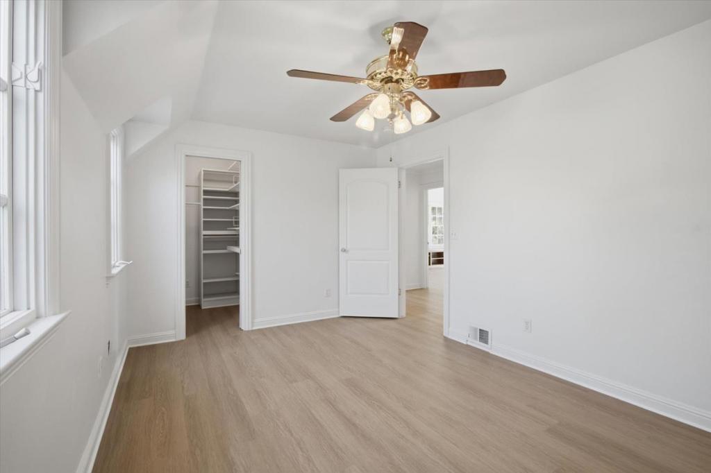 883 Riverside Drive Property Photo 43