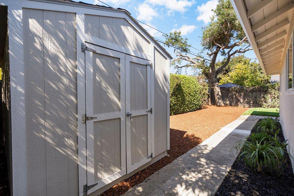 117 Hollycrest Drive Property Photo 39