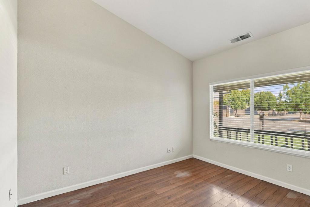 2113 Shelby Creek Court Property Photo 20