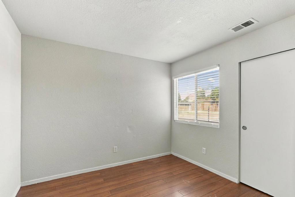 2113 Shelby Creek Court Property Photo 22