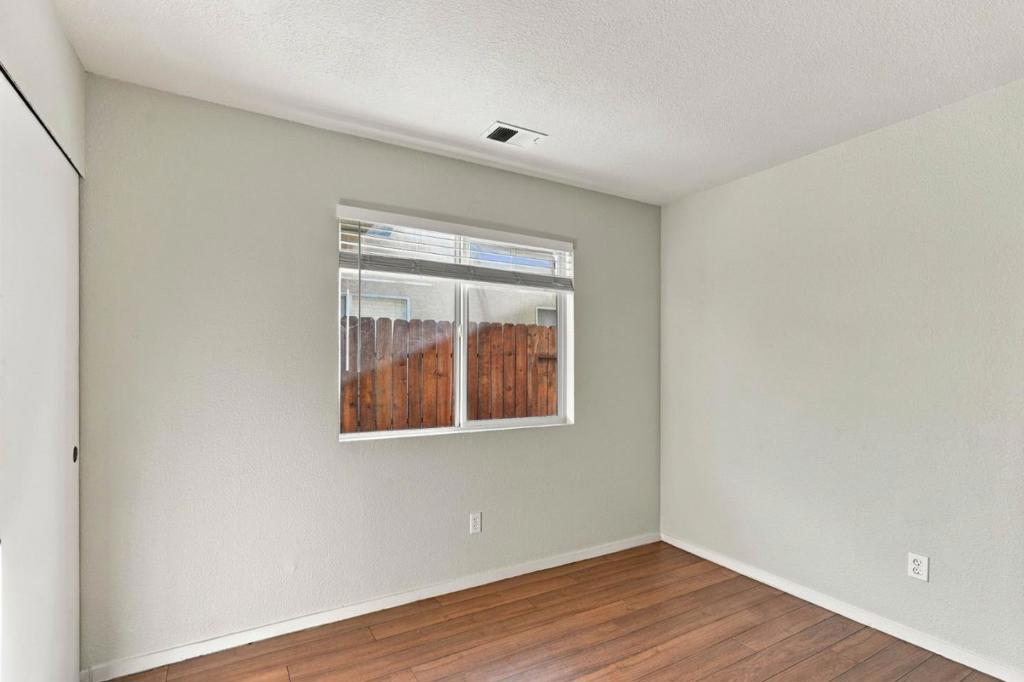 2113 Shelby Creek Court Property Photo 27
