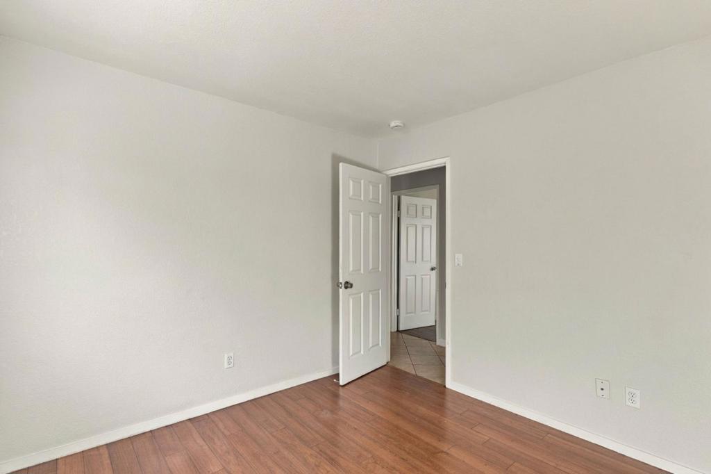 2113 Shelby Creek Court Property Photo 28