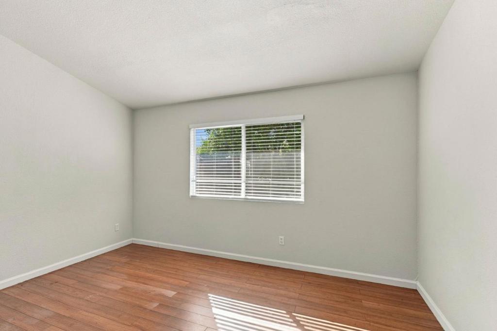 2113 Shelby Creek Court Property Photo 29